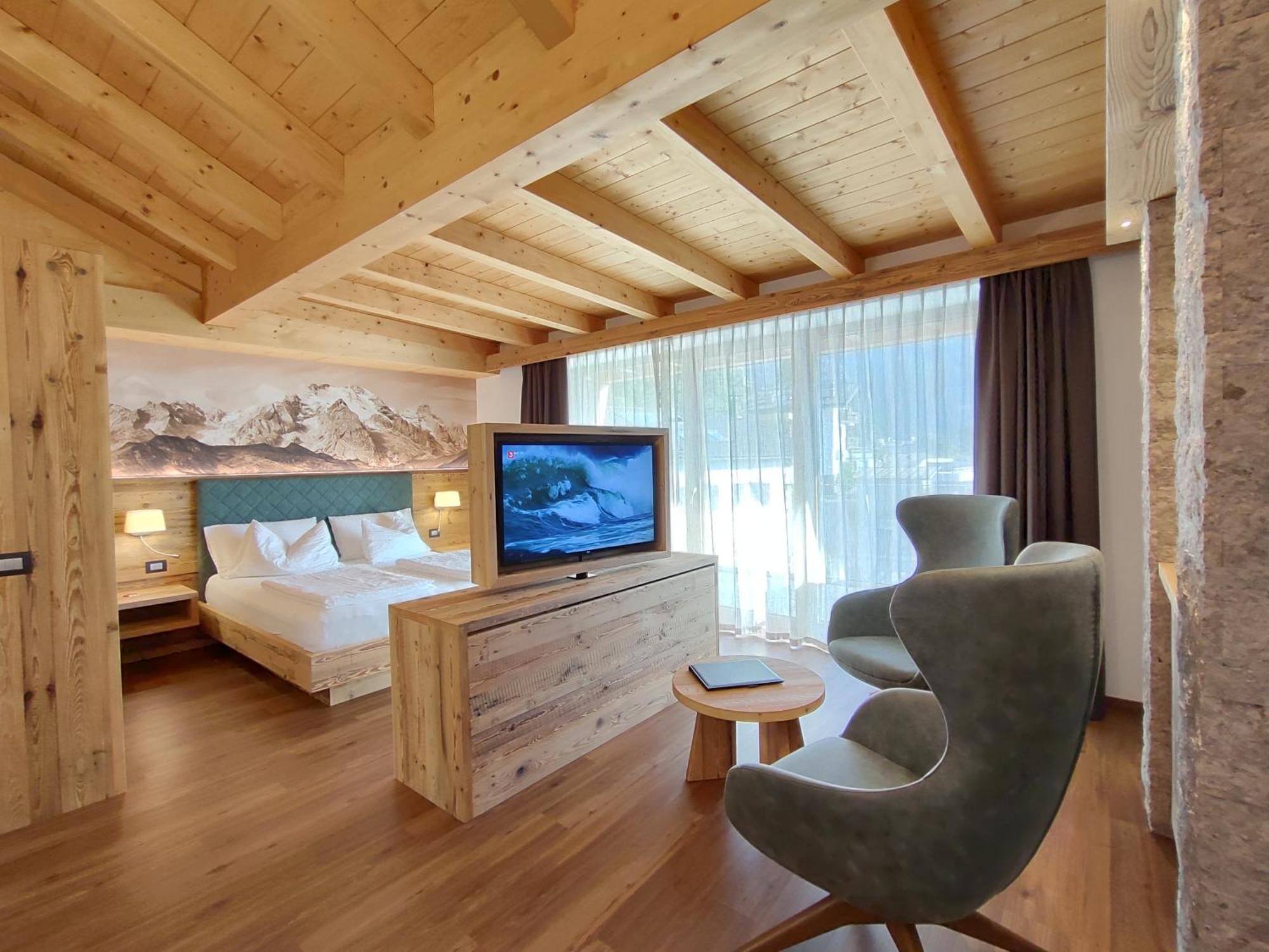 Dolomites B&B - Suites, Apartments And Spa Tesero Exterior foto