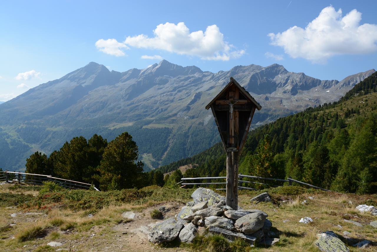 Dolomites B&B - Suites, Apartments And Spa Tesero Exterior foto
